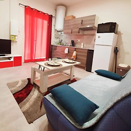 Le Sully Apartment Nimes Luaran gambar